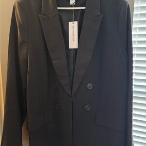 Liz Claiborne Women's Black Double-Breasted Blazer